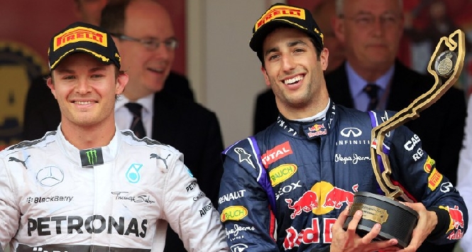 Rosberg e Ricciardo (Afp) Rosberg e Ricciardo (Afp)