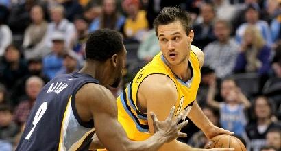 Nba: Gallinari cade coi Pelicans, Belinelli sorride