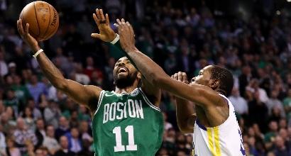 Basket, Nba: Boston non si ferma più, anche Golden State va ko