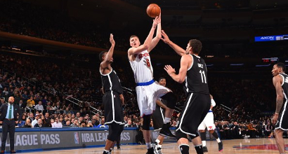 Nba: ai Knicks il derby, cadono i Cavs