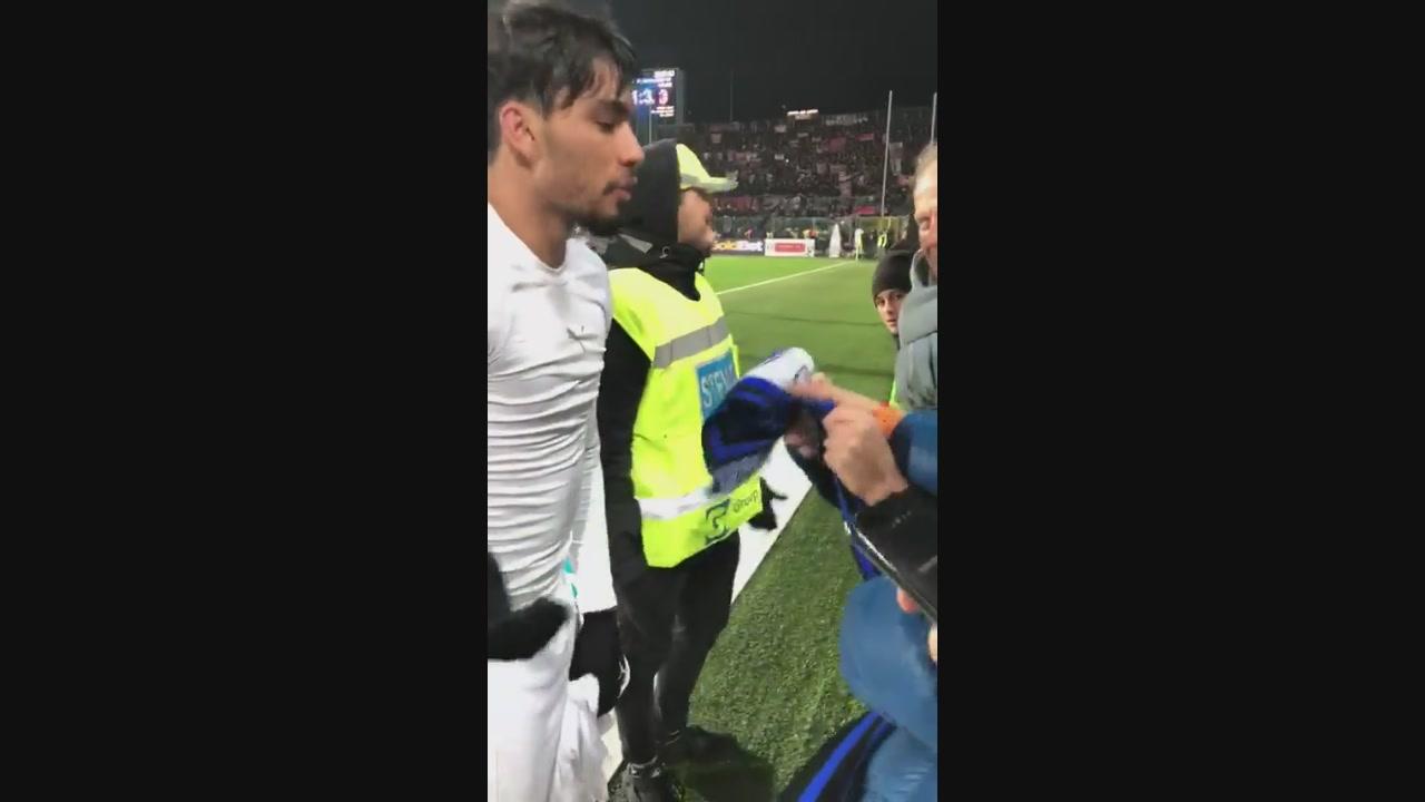 Paquetà, pari e dispari per la maglia