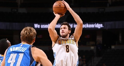 Nba, preseason: Gallinari travolge Dallas, Belinelli bastonato