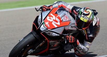 Superbike, anche l'Aprilia in pista nel 2016