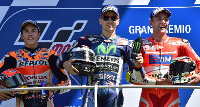 MotoGP al Mugello, Lorenzo: "Io fortunato, Rossi no"