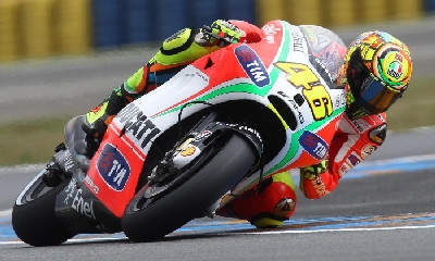 Valentino Rossi (LaPresse) Valentino Rossi (LaPresse)