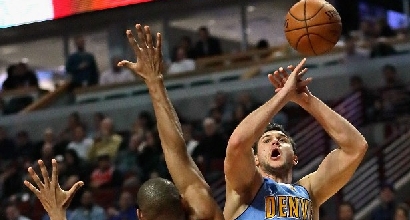Nba: sorridono Gallinari e Belinelli, Warriors ko. Durant si infortuna e trema