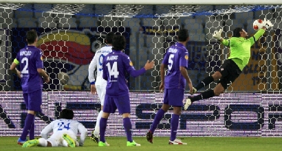 Il gol di Pereira, foto Reuters Il gol di Pereira, foto Reuters