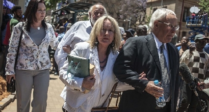 June e Barry Steenkamp, foto Afp June e Barry Steenkamp, foto Afp