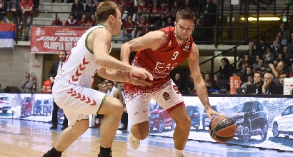 Eurolega: Milano non sbaglia, Baskonia sbranata