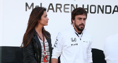 La fidanzata di Alonso: "Correrà in Malesia" La fidanzata di Alonso: "Correrà in Malesia"