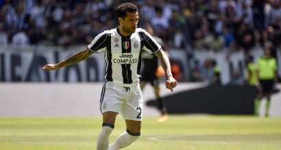 Dani Alves verso la risoluzione del contratto con la Juve