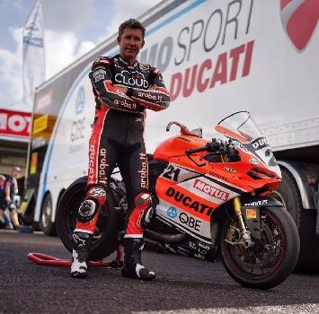 Superbike, Bayliss torna in gara in Australia