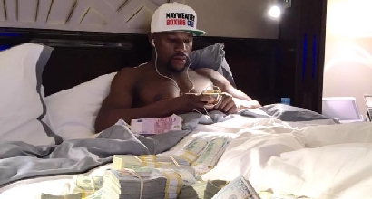 Floyd Mayweather, foto da Facebook