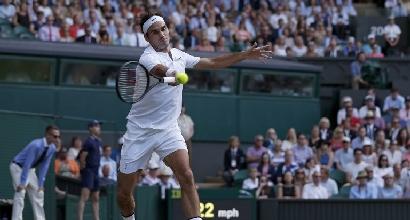 Tennis, Wimbledon: Murray e Federer ai quarti, Muller fa fuori Nadal