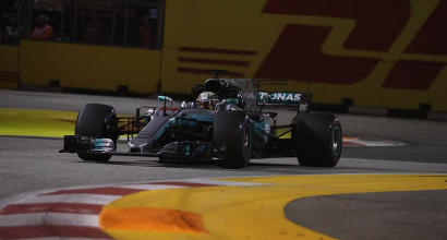 Formula 1, Hamilton punzecchia Vettel: "È stato bello vedere le tue debolezze"