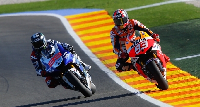 Lorenzo e Marquez libere Valencia foto MotoGP.com Lorenzo e Marquez libere Valencia foto MotoGP.com