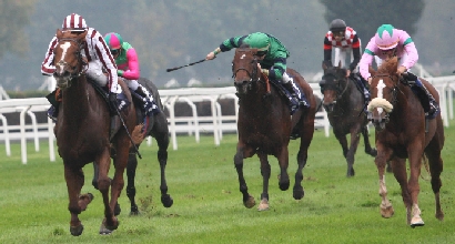Ippica, show della tedesca Lovelyn nel Gran Premio del Jockey Club