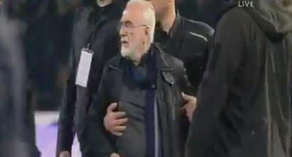 GRECIA, Presidente del PAOK invade con la pistola GRECIA, Presidente del PAOK invade con la pistola