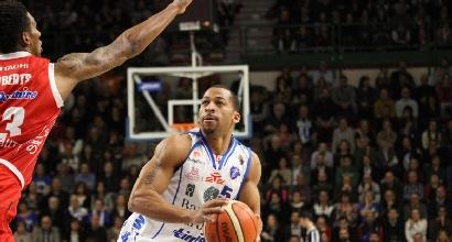 Basket, Serie A: successi casalinghi per Trento e Sassari