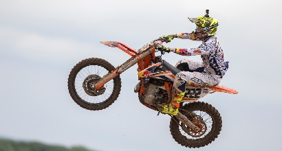 Motocross, Gajser vince anche in GB e tiene lontano Cairoli