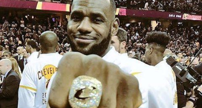 Sports Illustrated: LeBron James personaggio sportivo del 2016