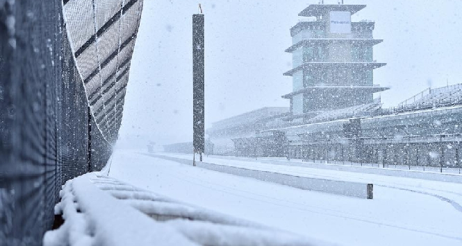 Indianapolis sotto la neve
