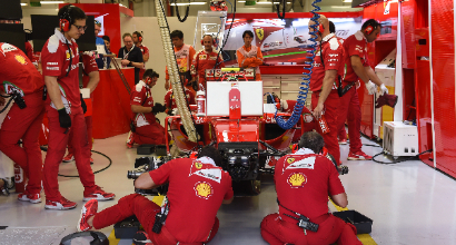F1, Sepang: Raikkonen fermato da una lampadina
