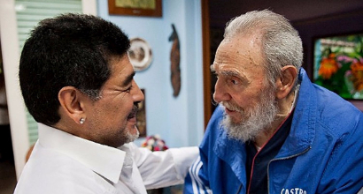 Fidel Castro e Maradona, Foto Afp