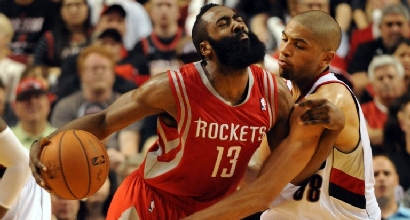 Nba, playoff: Houston e Chicago ripartono, ora è 2-1 Nba, playoff: Houston e Chicago ripartono, ora è 2-1