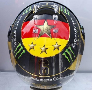 Coppa del mondo coperta dai diritti, la Fifa vieta il casco di Nico Rosberg a Hockenheim Coppa del mondo coperta dai diritti, la Fifa vieta il casco di Nico Rosberg a Hockenheim