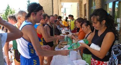 L'alimentazione dello sportivo: come comportarsi in gara