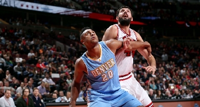 Nba: Gallinari sottotono, i Bulls schiantano i Nuggets Nba: Gallinari sottotono, i Bulls schiantano i Nuggets