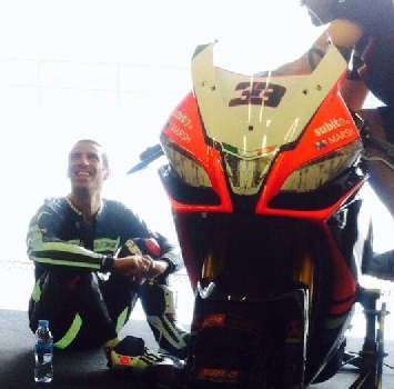 Marco Melandri (Twitter) Marco Melandri (Twitter)