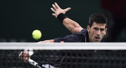 Atp Parigi Bercy: Berdych ko, la finale è Djokovic-Raonic Atp Parigi Bercy: Berdych ko, la finale è Djokovic-Raonic