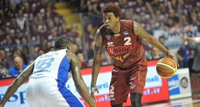 Basket, playoff Serie A: Venezia parte col botto