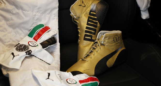 F1, scarpette d'oro per Hamilton ad Abu Dhabi