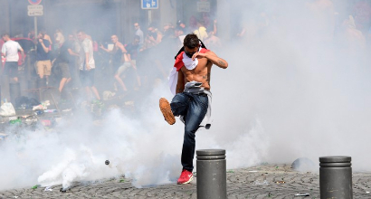 Euro 2016, scontri anche a Nizza. Oggi paura per Turchia-Croazia