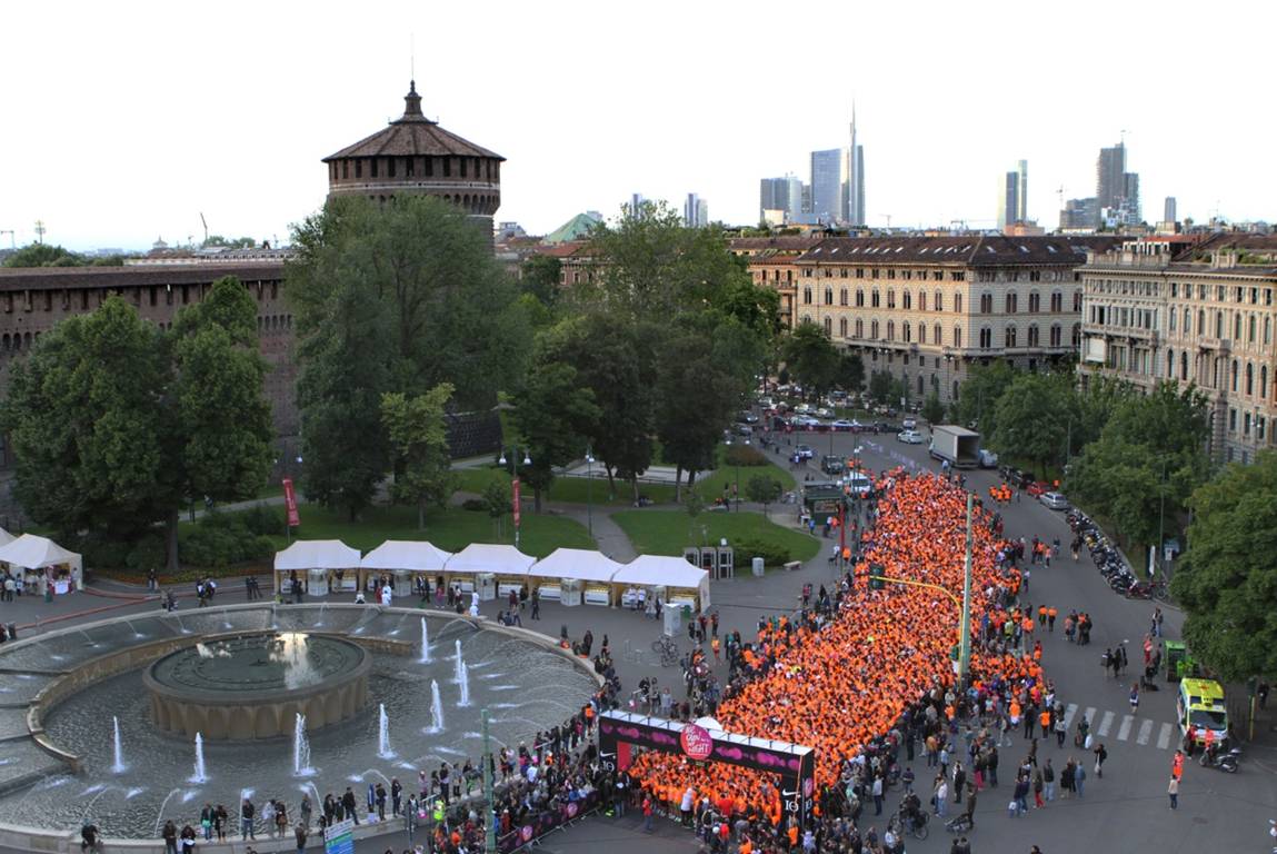 Milano si tinge di rosa con la "We Own The Night" Milano si tinge di rosa con la "We Own The Night"