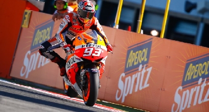 Marquez a ruota alzata foto MotoGP.com Marquez a ruota alzata foto MotoGP.com