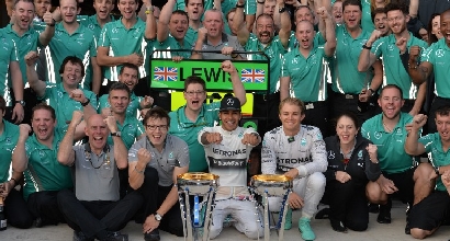 La Mercedes fa paura: il motore 2015 è più veloce di un secondo La Mercedes fa paura: il motore 2015 è più veloce di un secondo