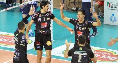 Volley, SuperLega: Civitanova mette la quinta, Milano ko
