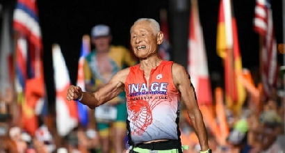 Il vero Ironman è giapponese: Hiromu Inada, a 84 anni impresa esemplare alle Hawaii