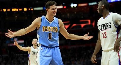 Nba: tracollo Cavs, Gallinari trascina i Nuggets