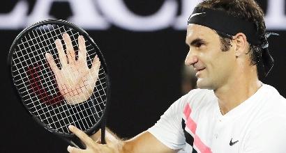 Australian Open, Federer e Djokovic agli ottavi