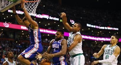 Nba, Boston cade ancora: esulta Philadelphia