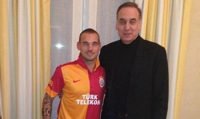 Galatasaray: "Accordo con Sneijder" Galatasaray: "Accordo con Sneijder"