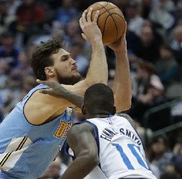 Nba: Gallinari e Belinelli ko, Harden trascina i Rockets