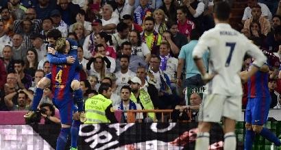 Messi gela il Bernabeu e riapre la Liga: il Barcellona batte 3-2 il Real Madrid