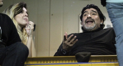 Dani Alves fa arrabbiare anche la figlia di Maradona