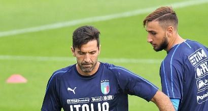 Buffon consiglia Donnarumma: "Se viene alla Juve non sbaglia mai, questo è certo"